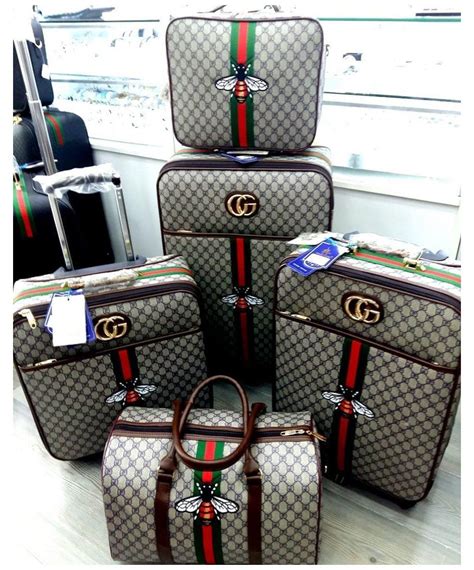 set gucci luggage